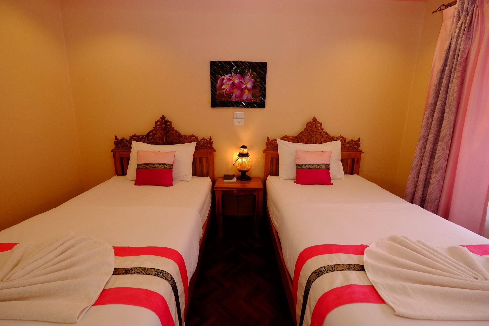 Chok-Wasana Guest House Mae Sariang Exterior foto