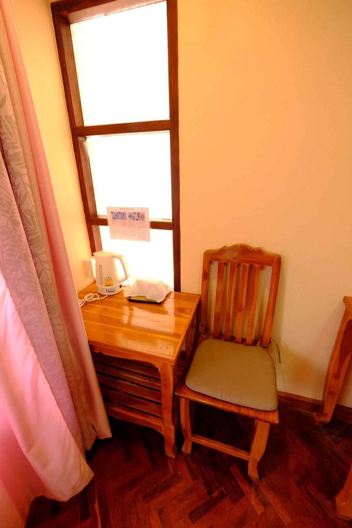 Chok-Wasana Guest House Mae Sariang Exterior foto
